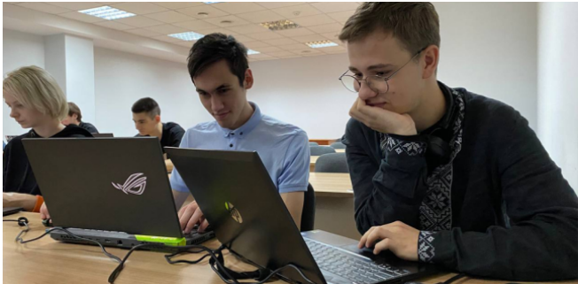 Студенты на практике, начало проекта SmartKitchen